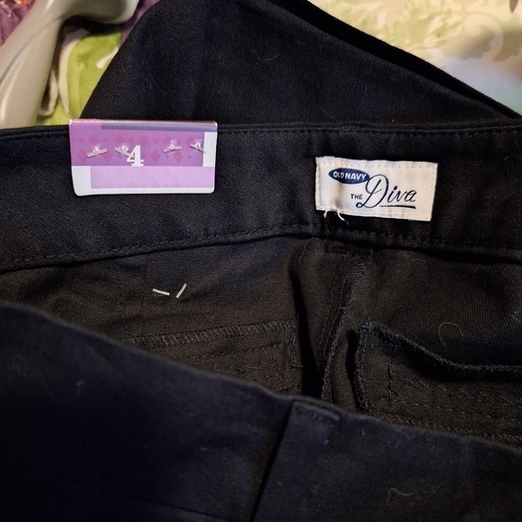Old navy the diva slacks size 4 NWT - Picture 4 of 4